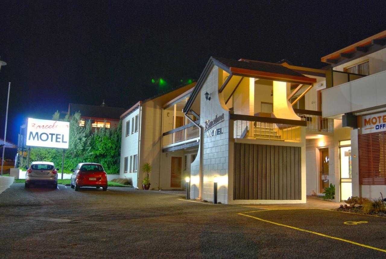 Barcelona Motel Таупо Экстерьер фото